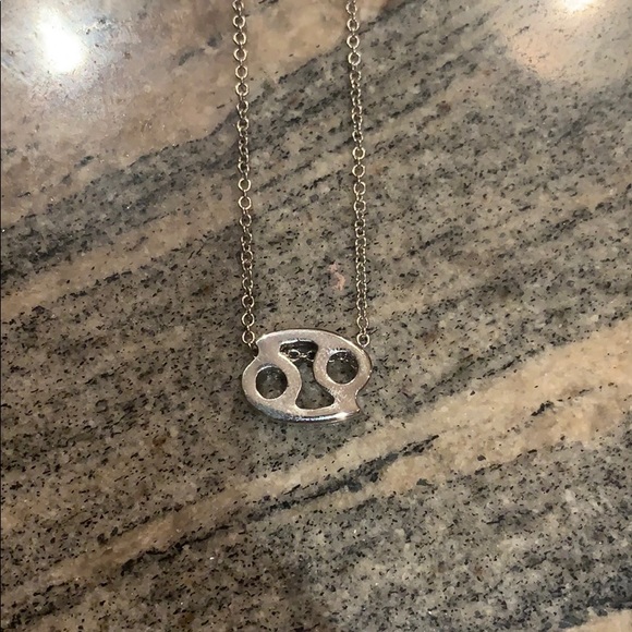 16k gold plated zodiac cancer sign necklace - Picture 4 of 5